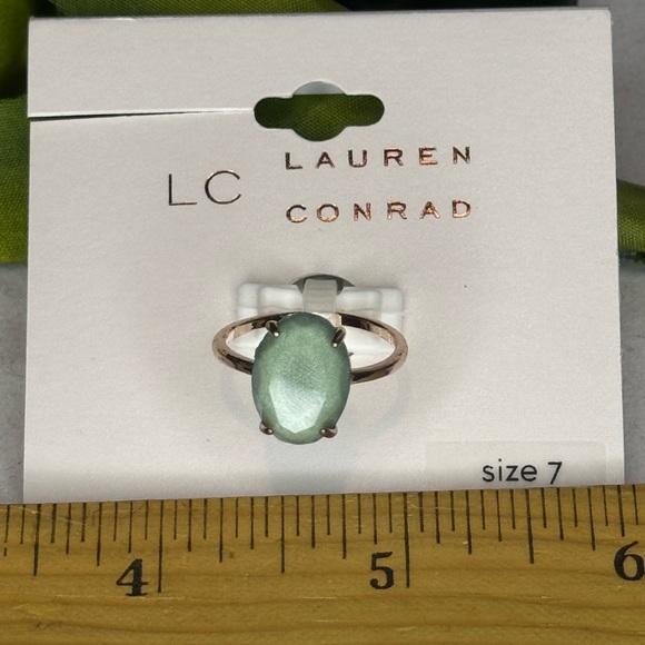 Lauren Conrad Rose Gold Tone Blue Stone Ring Size 7 only - Picture 7 of 7
